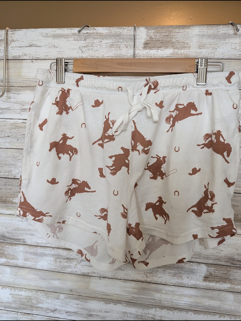 Wrangler Cream Lounge Shorts with Rust Cowboy Print